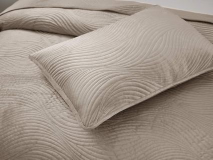 Покрывало Софи де Марко Жизель (бежевое) 240х260